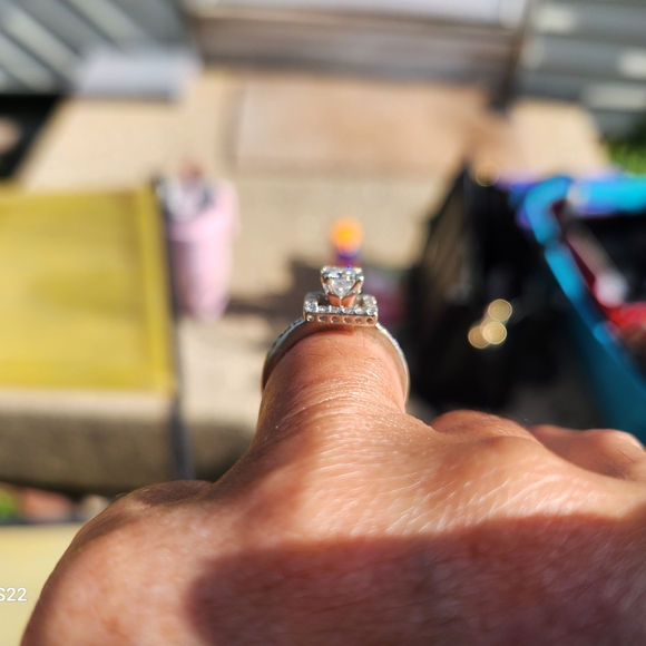 Sold - Picture 7 of 11